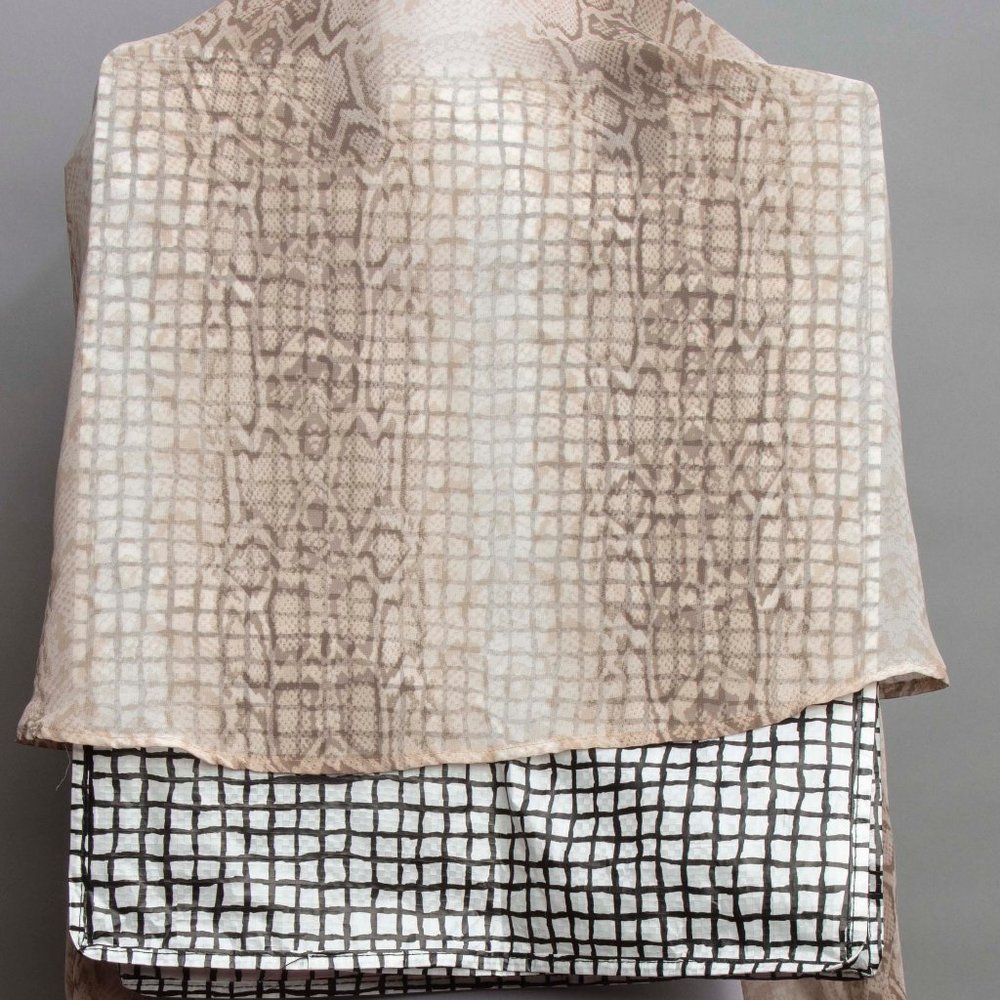 Chiffon Snake Pattern Button Top Beige Xl - image 4